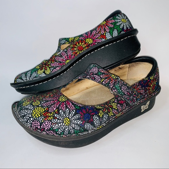 Alegria Shoes - 🦋PRICE DROP 🦋 Algeria nursing shoes. Size 36 (6)